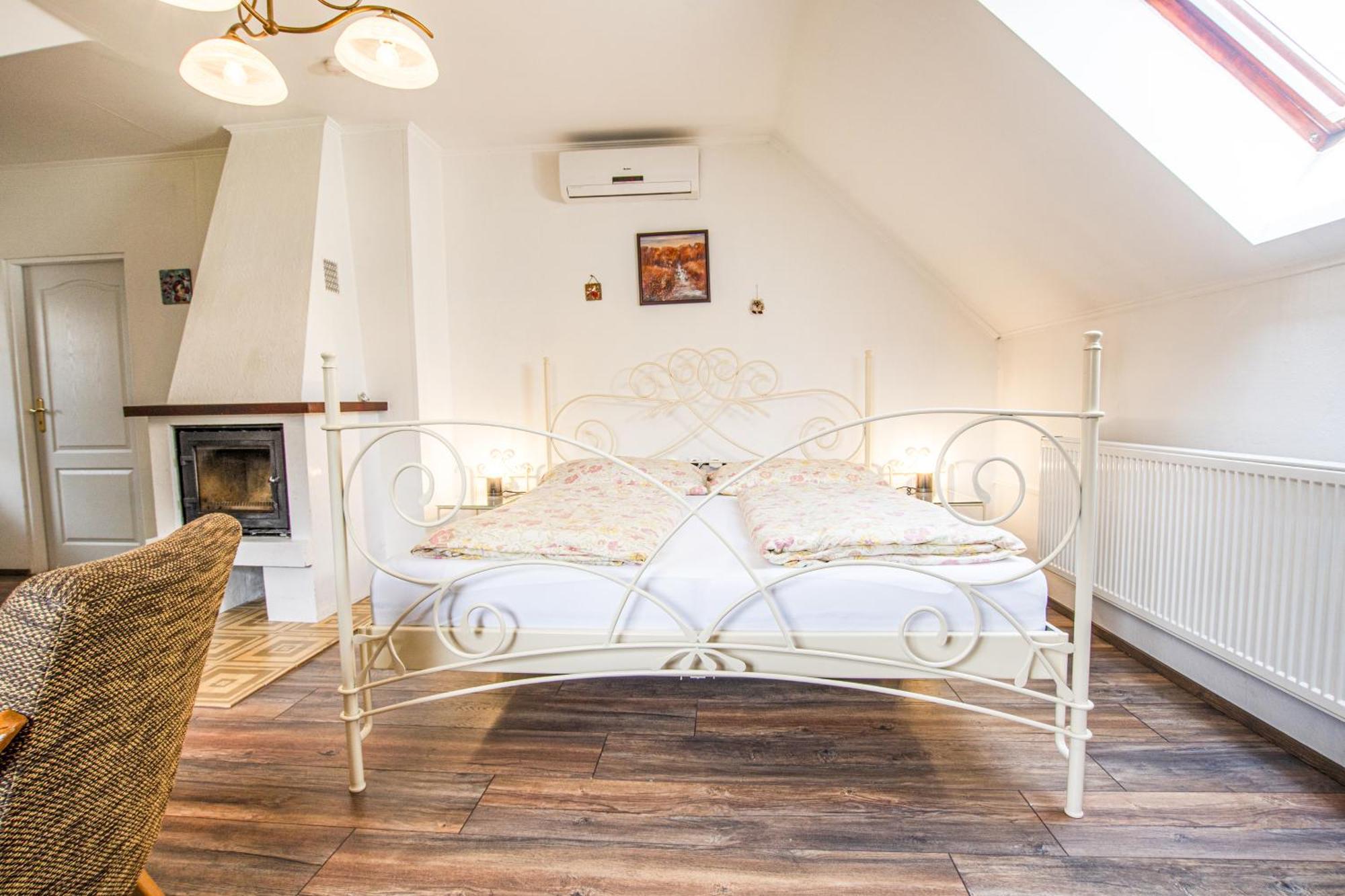 Lichtenstejnske Domky Lednice Room photo