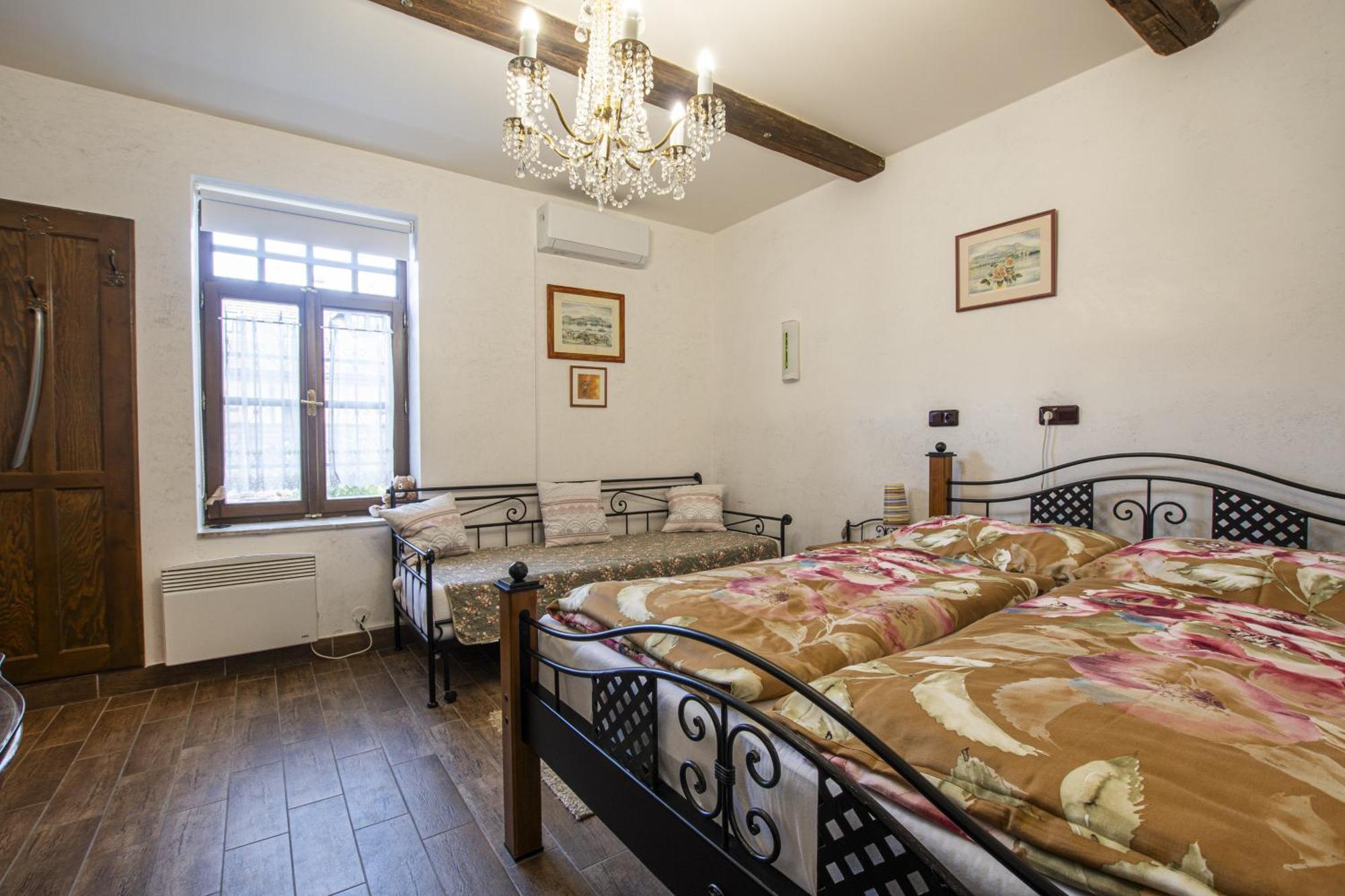 Lichtenstejnske Domky Lednice Room photo